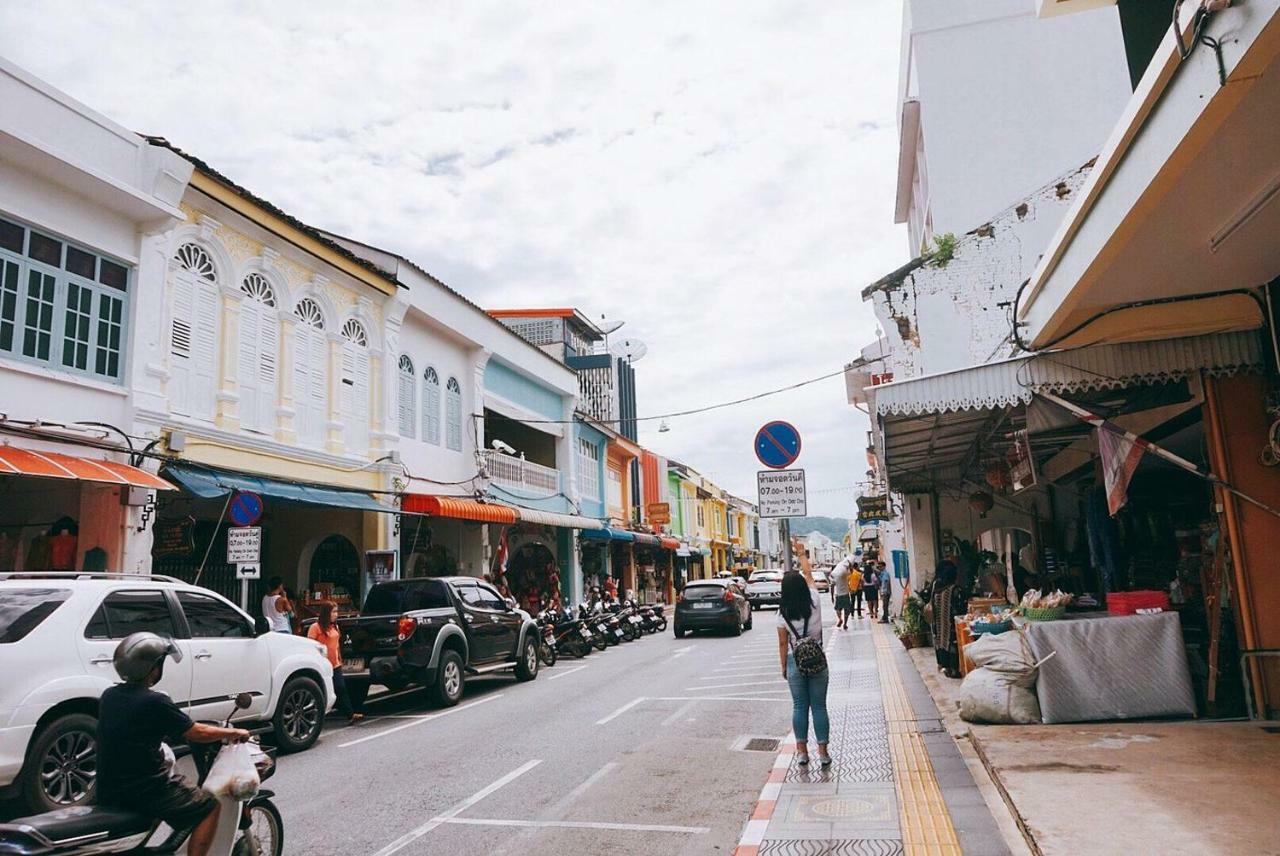 Wechat Inn Patong Exteriör bild