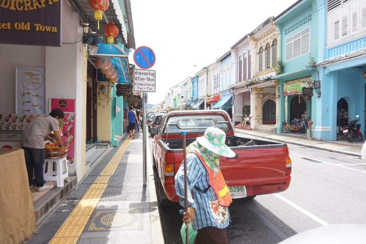 Wechat Inn Patong Exteriör bild